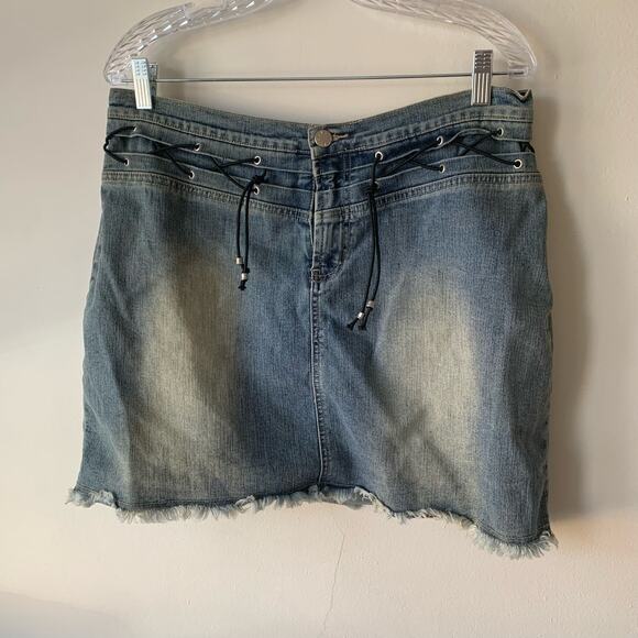 Y2K Funhouse Denim Skirt Size 13 - Picture 2 of 8